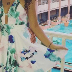 XS Size 0 Floral Dress Windsor Store
